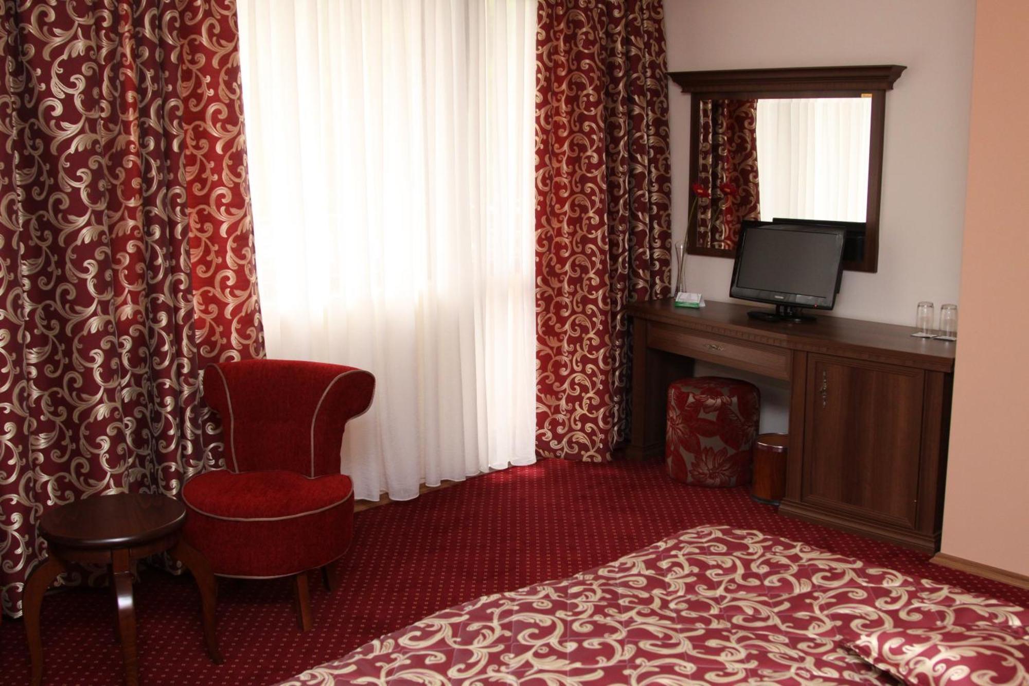 בלאגובגראד Hotel Park Bachinovo מראה חיצוני תמונה