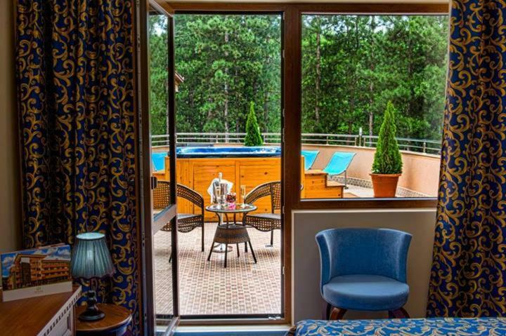 בלאגובגראד Hotel Park Bachinovo מראה חיצוני תמונה